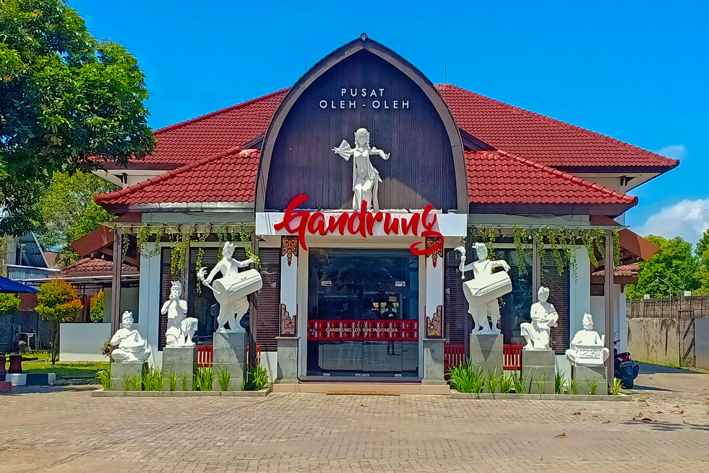 Gandrung Souvenir - Lombok