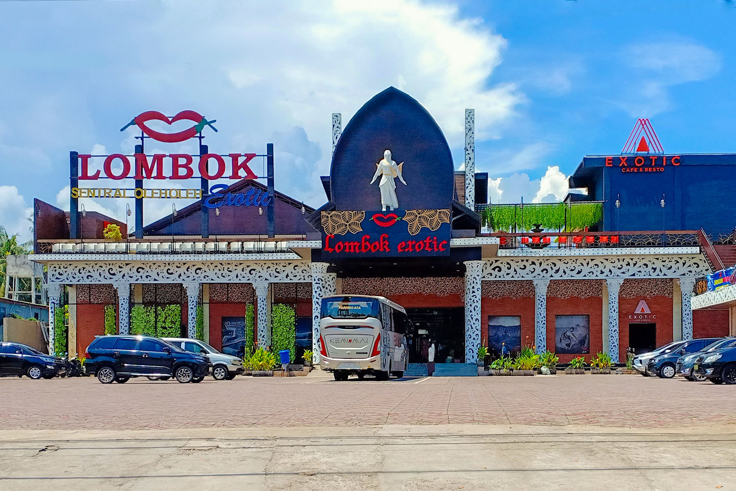 Lombok Exotic Souvenir - Lombok